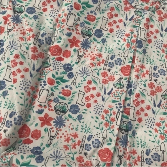New Duluth Wrinkle Fighter Tunic Shirt Floral Garden Print - Picture 3 of 6